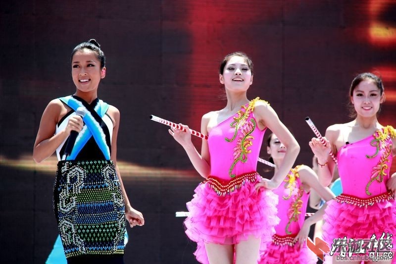 2013潜江龙虾节群星演唱会