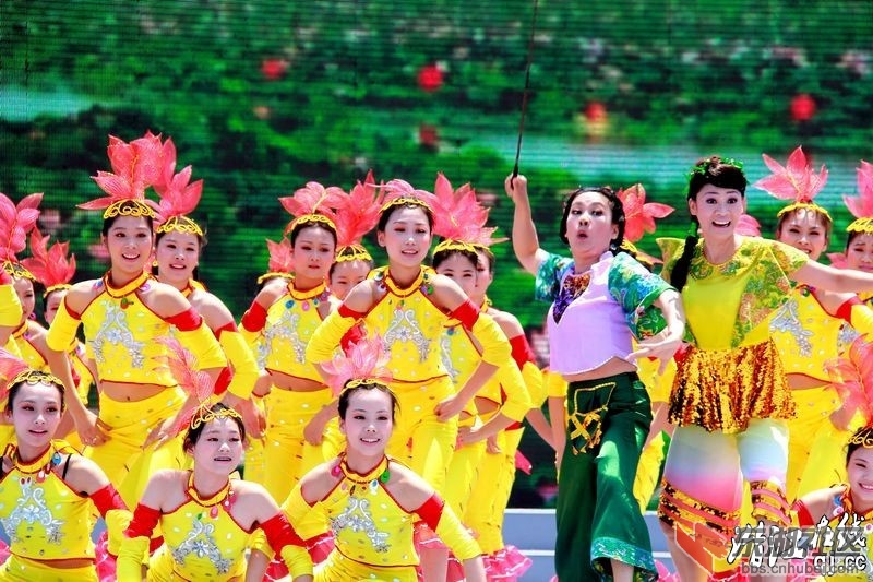 2013潜江龙虾节群星演唱会