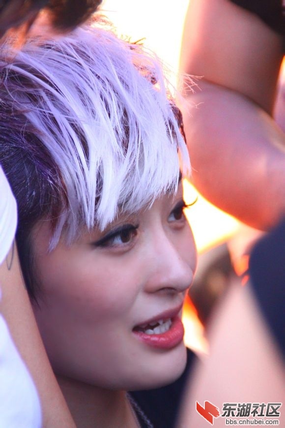 fcfaaf51f3deb48f9dca147df11f3a292cf578f5.jpg