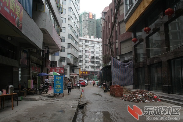 完小下坡.jpg