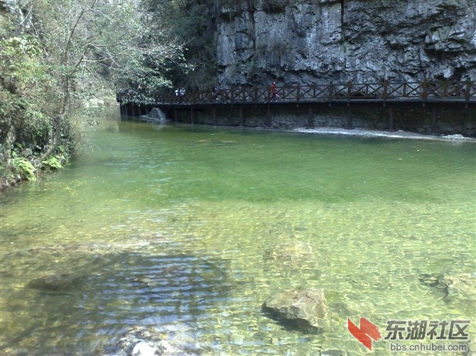 17三峡瀑布.jpg