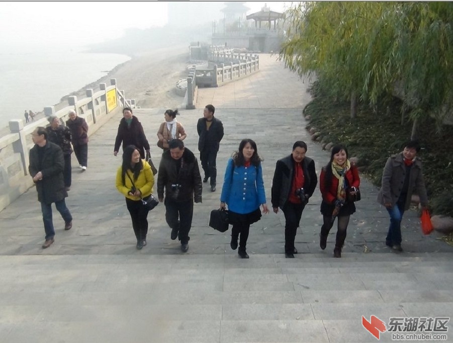 QQ截图20131210231502.jpg