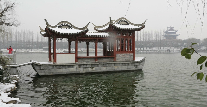 驶向春天.jpg