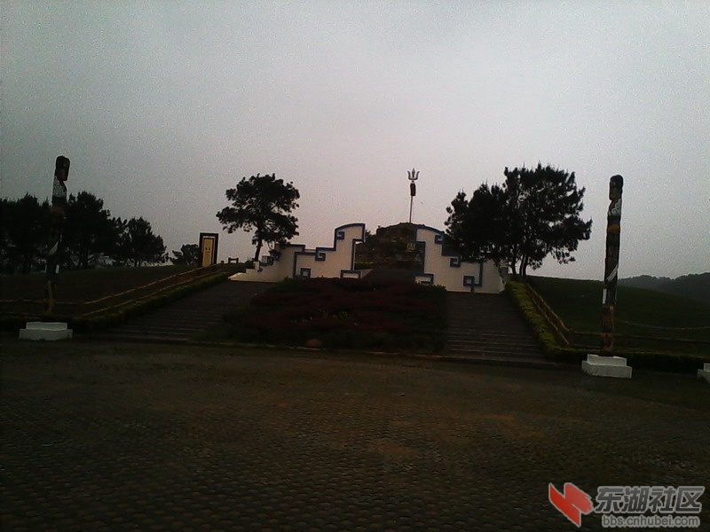 010.JPG