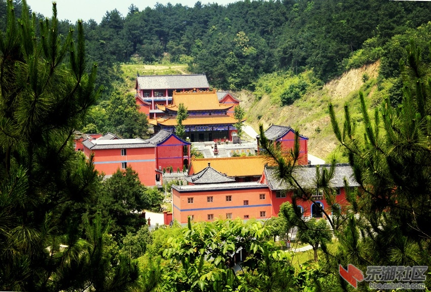 十堰龙泉寺图片.jpg