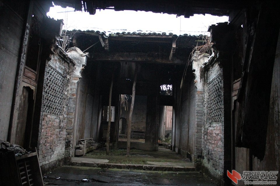 psbCAATC0LM.jpg
