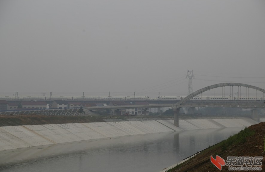 QQ图片20140517023605.jpg