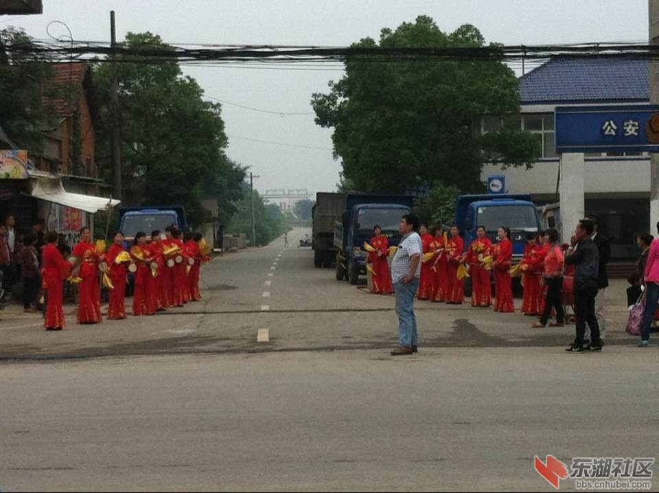 QQ图片20140519075644.jpg