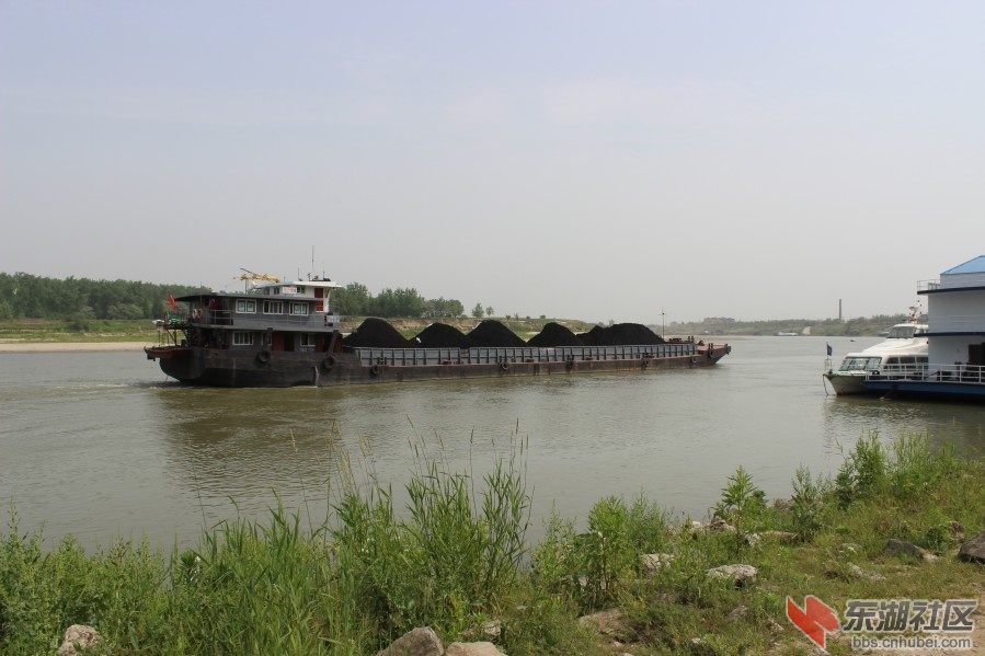 001ZERdqgy6JjEHUV5852&690.jpg
