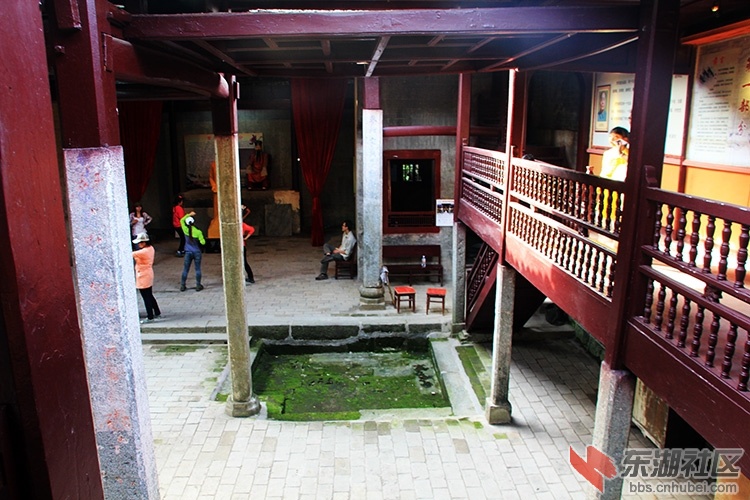 51通城县黄袍山833.jpg