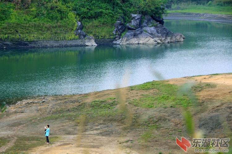 51通城县黄袍山208.jpg