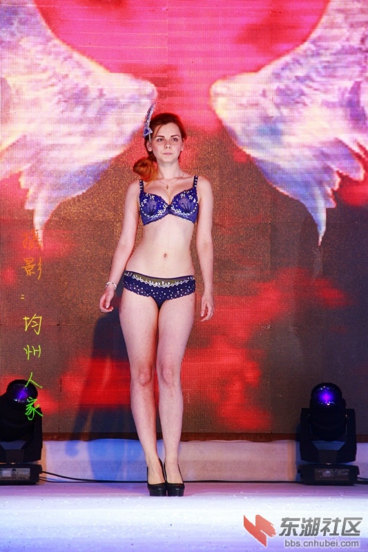 9718.jpg