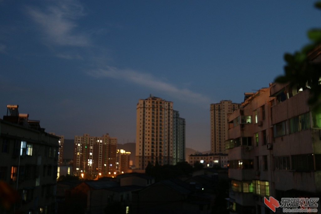 09.jpg