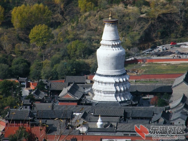 01万尊显通——山西五台山1.jpg