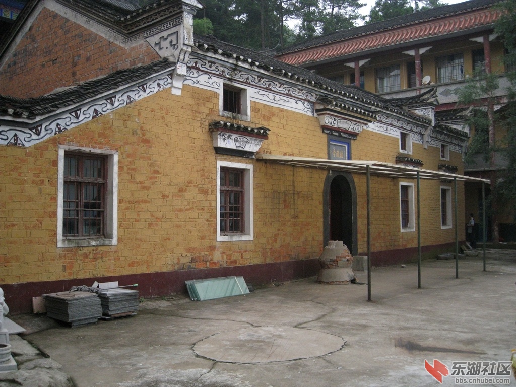08.jpg