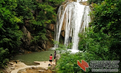 郧县九龙瀑风景.jpg