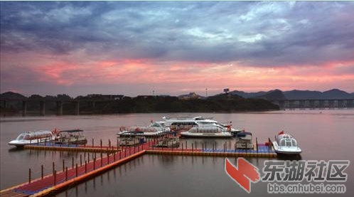 太极湖码头夕阳.jpg