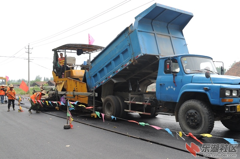 沥青砼路面施工5.jpg