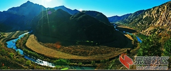 30白河峡谷.jpg