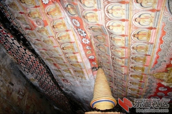 5斯里兰卡达姆布拉佛窟2.jpg