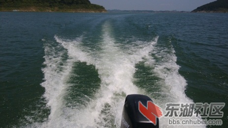 太极湖水上游乘船出海.jpg