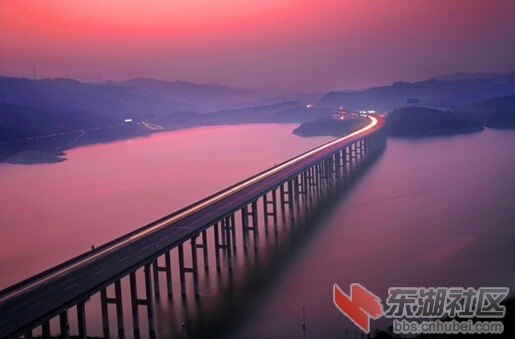 太极湖大桥傍晚.jpg