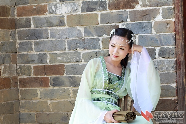 黄袍山古装美女54X.jpg