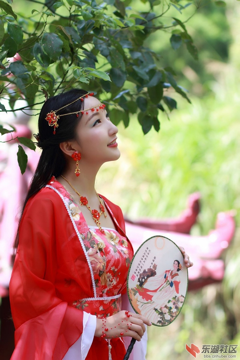 黄袍山古装美女76XX.jpg