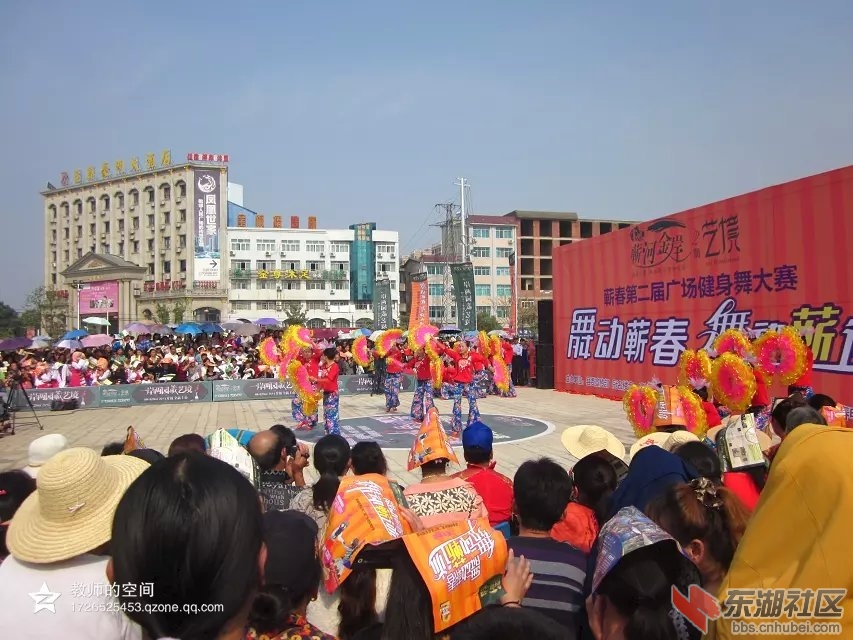 广场舞蹈5.jpg