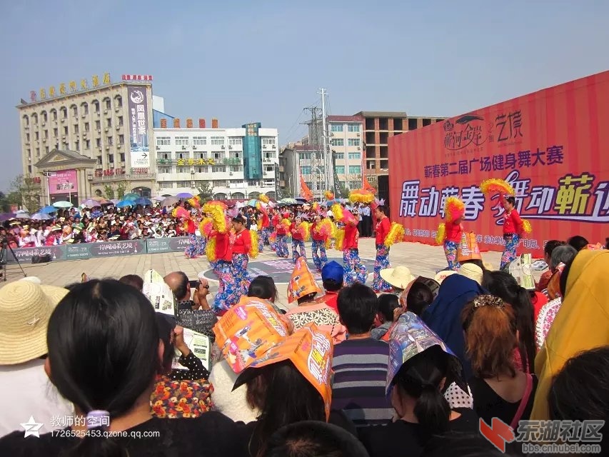 广场舞蹈7.jpg
