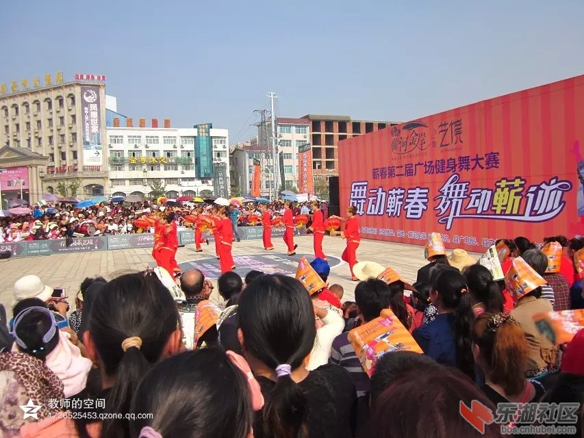 广场舞蹈20.jpg