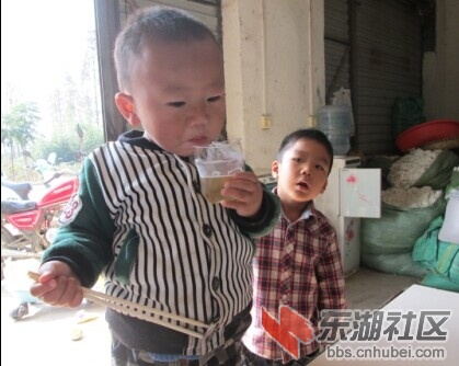 QQ图片20141026073701.jpg