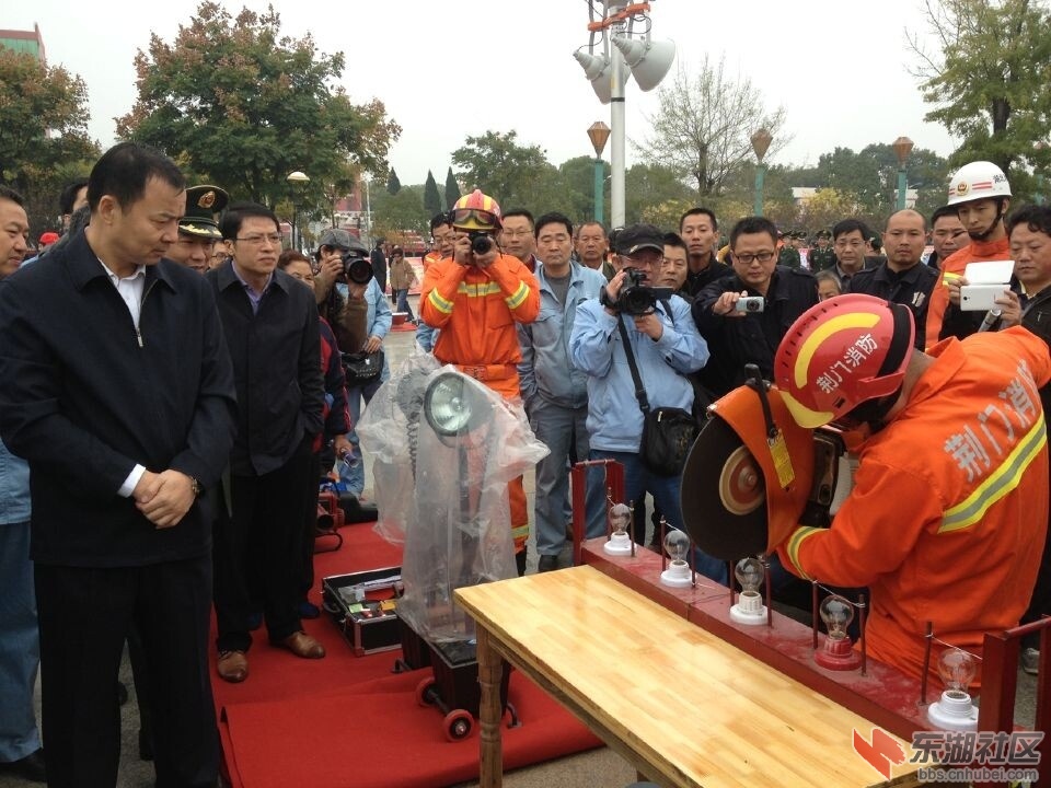 QQ图片20141107121959.jpg