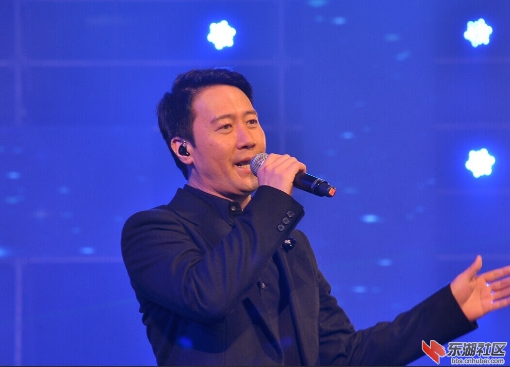 105520j9829s9x8mwcmh98.jpg
