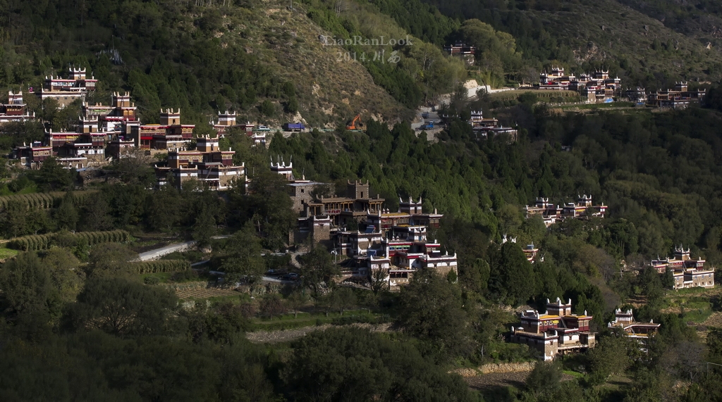 20141009.川西.丹巴.甲居藏寨.雅拉雪山.土石林_105-R-s.jpg