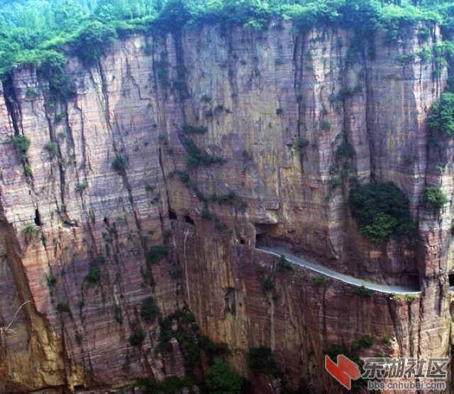 2 挂壁公路1.jpg