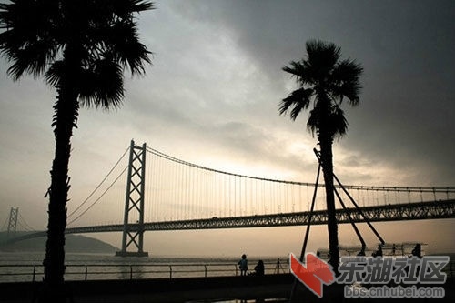 9、日本明石海峡大桥.jpg