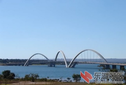 16.巴西JK总统大桥.jpg