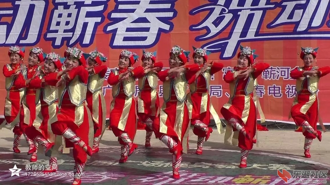 欢乐的山寨4.jpg