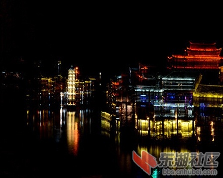 凤凰夜景.jpg