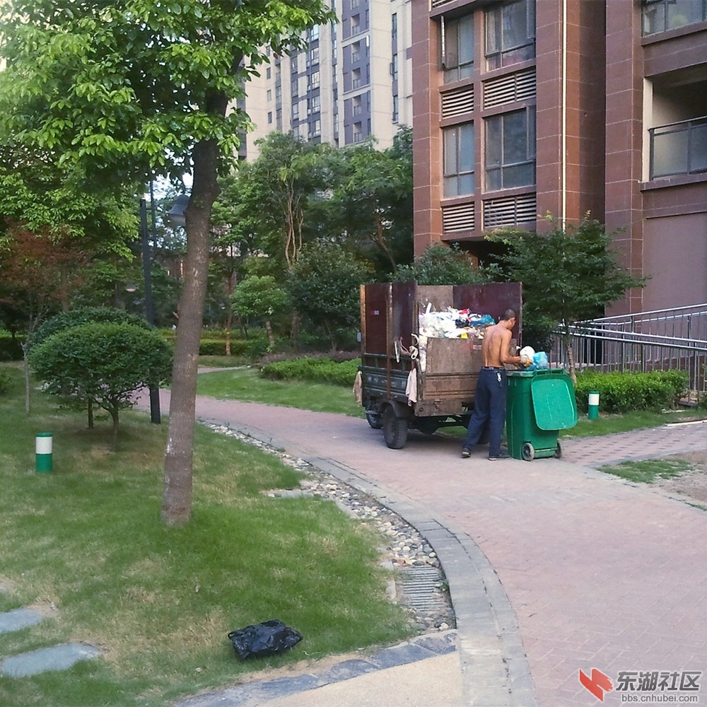 wanda 垃圾车.jpg