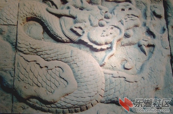 2壁画龙首.jpg