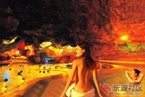 4森波拉火山温泉.jpg
