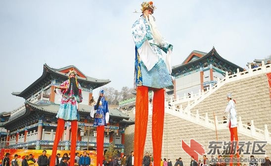 陇东闹新春.jpg
