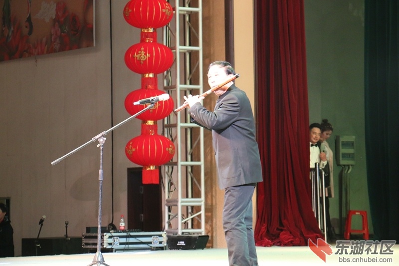 103.jpg