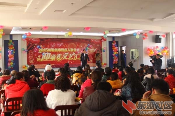 肢残人歌手独唱