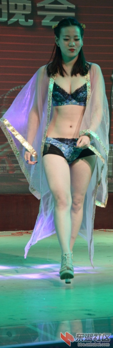美滋滋.JPG