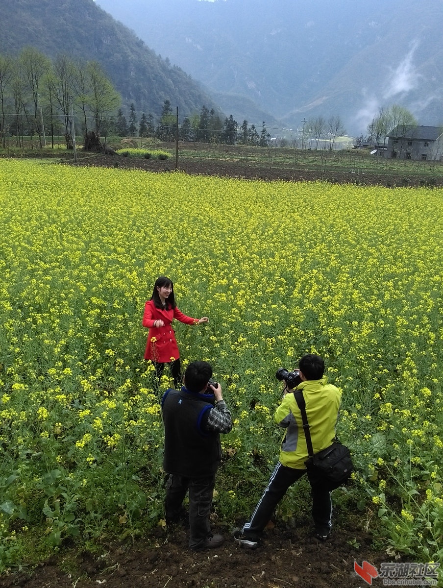 红衣美女-大师拍.jpg