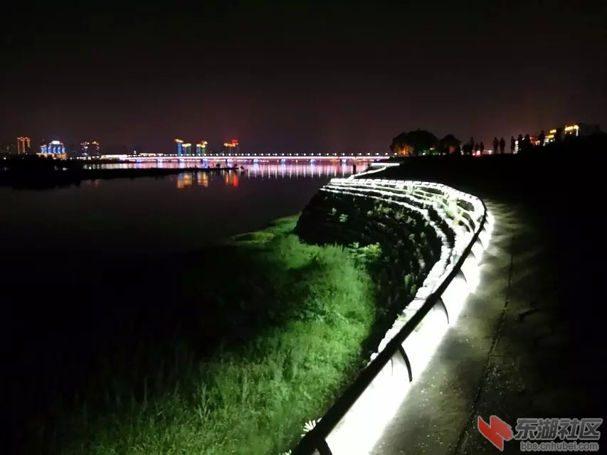 老龙堤1.jpg