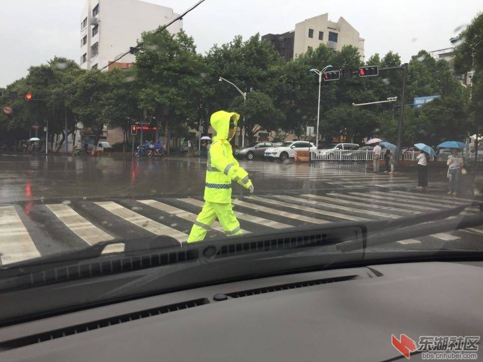 QQ图片20150630221221.jpg